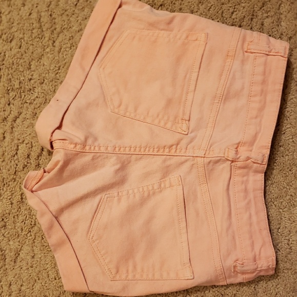 Refuge Coral High Wasted Shorts - Picture 2 of 3